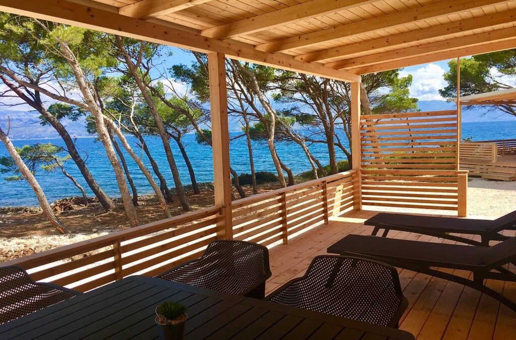 CAMPING BUNJA, SUPETAR (Island Brač, CRO)